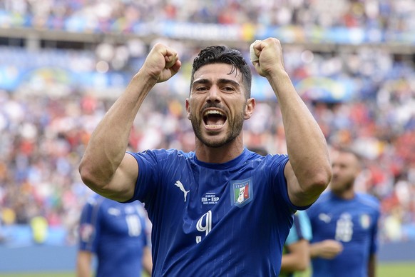 27.06.2016; Paris; Fussball Euro 2016 - Italien - Spanien; Graziano Pelle (ITA) jubelt
(Fabio Ferrari/Expa/freshfocus)