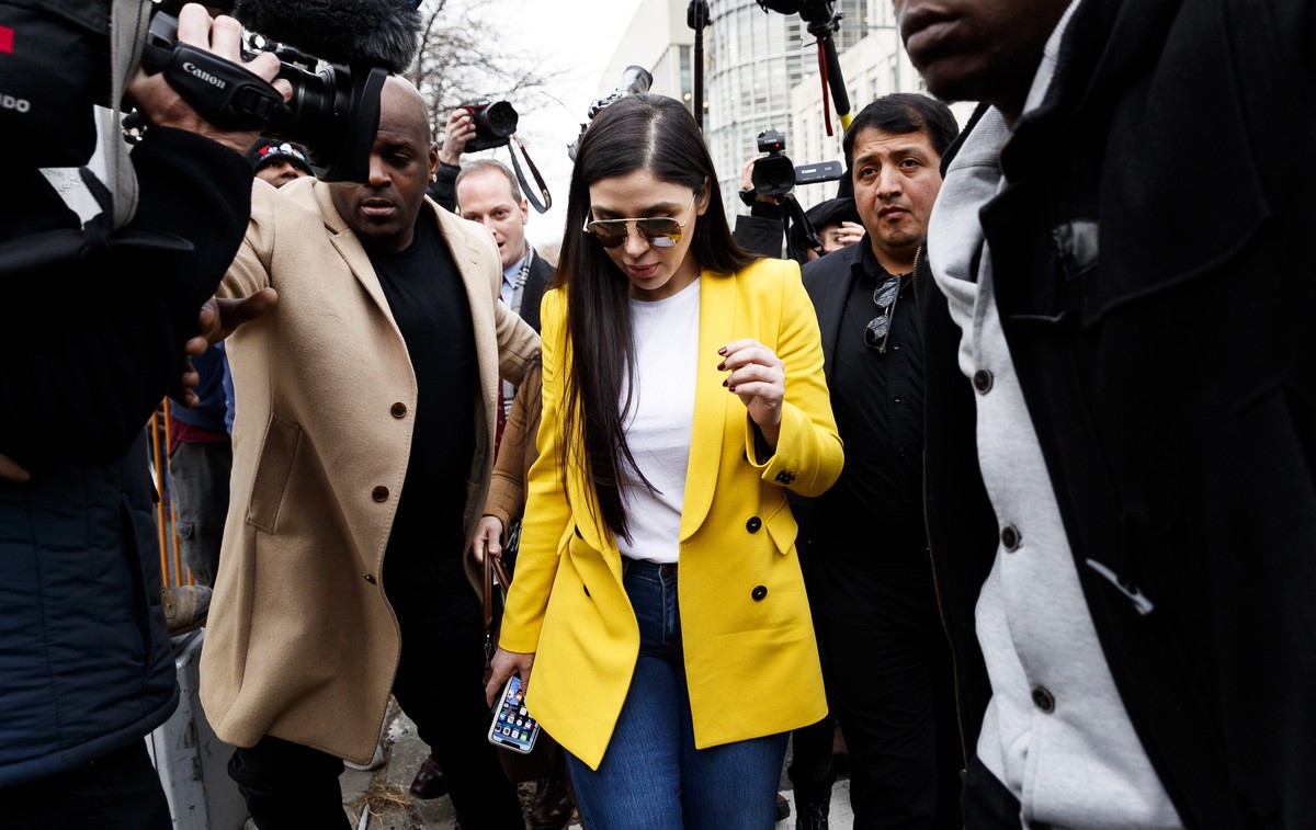 epa07363171 Emma Coronel Aispuro (C) is seen at the end of another day of jury deliberation in the trial of her husband Joaquin 'El Chapo' Guzman at United States Federal Court in Brooklyn,  ...