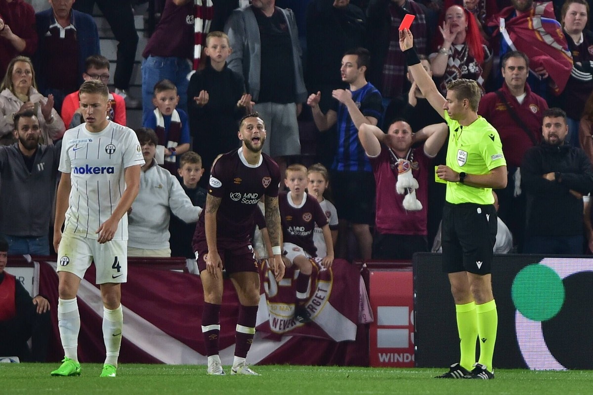 Heart of Midlothian v FC Z�rich UEFA Europa League Jorge Grant of Heart of Midlothian is shown a red card during the UEFA Europa League Play-Off Second Leg match at Tynecastle Park, Edinburgh PUBLICAT ...