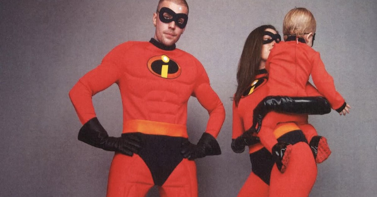 Die-Halloween-Outfits-der-Stars-eines-davon-wird-kontrovers-diskutiert