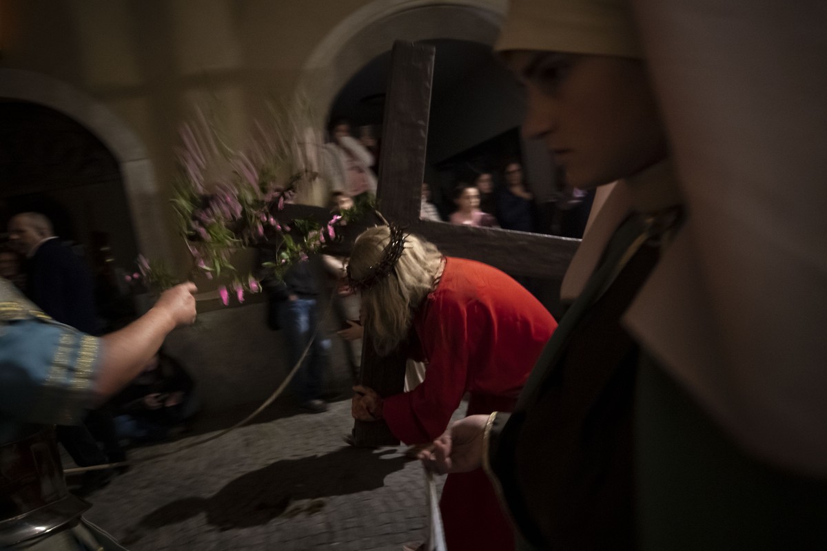 Residents of the Mendrisio region disguised as biblical personalities perform during the procession of Holy Thursday, representing the Passion of Christ to Golgotha, on Thursday, April 18, 2019, in Me ...