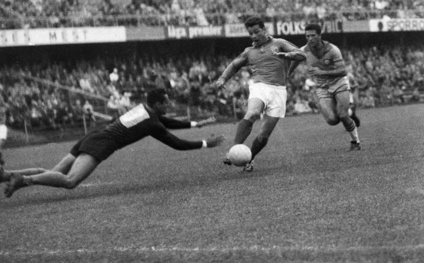 19.06.1958: Just Fontaine schiesst im Viertelfinal zwei seiner total 13 Tore an einer WM – ein Rekord für die Ewigkeit