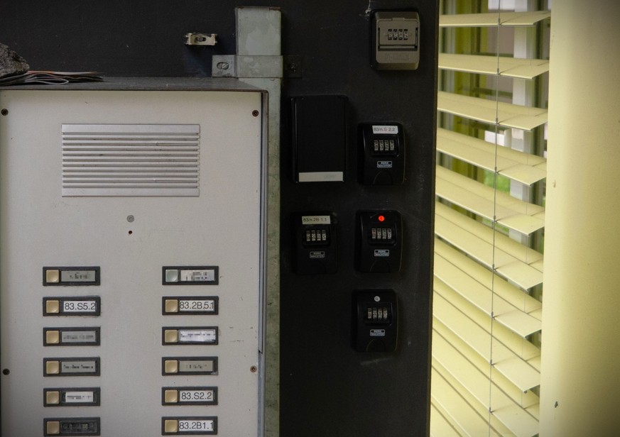 So sieht es bei den Sugus-Häusern ein Jahr nach der Kündigung durch Besitzerin und Erbin Regina Bachmann aus. (Aufnahmen vom 3. Dezember 2025)