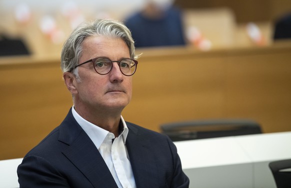 epa10630924 (FILE) - Former CEO of German carmaker Audi AG Rupert Stadler arrives at the criminal trial of the Volkswagen diesel scandal in the courtroom at the Stadelheim prison in Munich, Germany, 3 ...