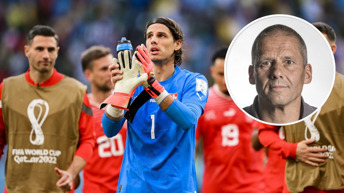 Switzerland's goalkeeper Yann Sommer and teammates celebrate the victory during the FIFA World Cup Qatar 2022 group G soccer match between Switzerland and Cameroon at the Al-Janoub Stadium in Al- ...