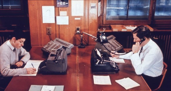 Focused on KV work: an office in the 1970s.