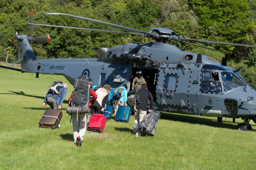 A Royal New Zealand Air Force NH90 helicopter arrives in Kaikoura on the South Island of New Zealand November 15, 2016, to evacuate those stranded following the recent earthquakes. Sgt Sam Shepherd/Co ...