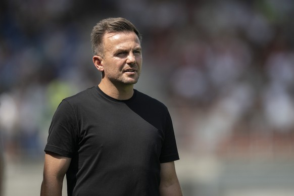 Trainer Enrico Maassen (SG) im Fussball Super League Spiel zwischen dem FC Vaduz (FCV) und dem FC St. Gallen (SG), am Sonntag, 2. August 2026, im Rheinpark Stadion in Vaduz. (KEYSTONE/Gian Ehrenzeller ...