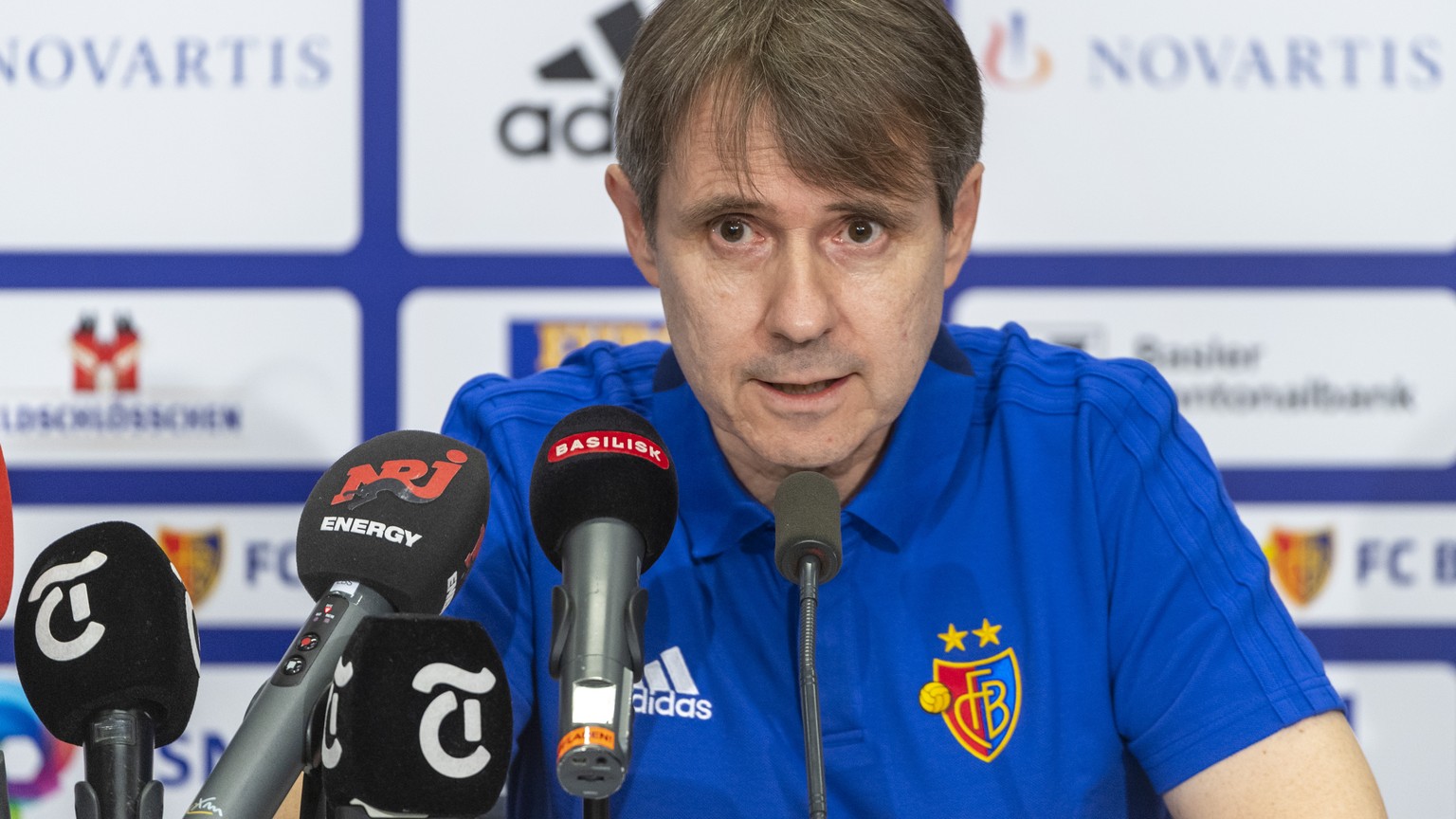 Praesident Bernhard Burgener spricht an einer Medienkonferenz des FC Basel 1893 in Basel, am Dienstag, 18. Juni 2019. (KEYSTONE/Georgios Kefalas)