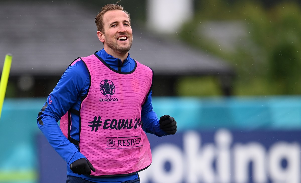 epa09290482 England's Harry Kane during a training session in London, Britain, 21 June 2021. England faces the Czech Republic in a UEFA Euro 2020 Group D match on 22 June. EPA/ANDY RAIN