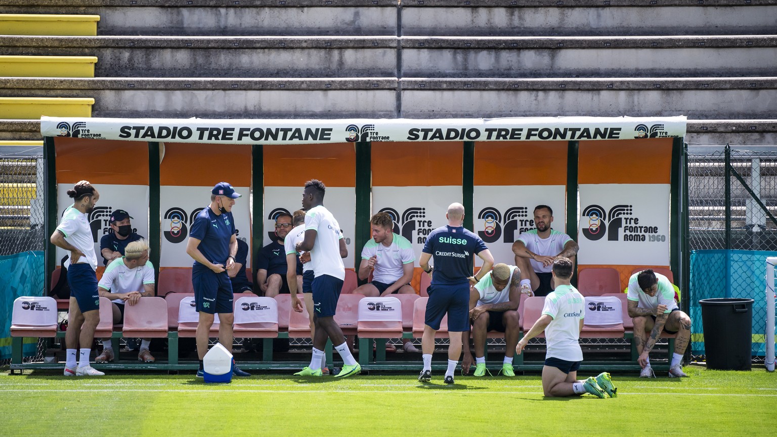 Switzerland&#039;s soccer react during a training session for the Euro 2020 soccer tournament at the Tre Fontane sports centre, in Rome, Italy, Tuesday, June 22, 2021. (KEYSTONE/Jean-Christophe Bott)