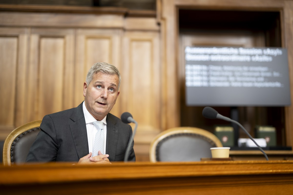 Staenderat Marco Chiesa, SVP-TI, spricht bei der ausserordentliche Session 'Asyl' waehrend der Herbstsession der Sommersession der Eidgenoessischen Raete, am Donnerstag, 1. Oktober 2026 im S ...