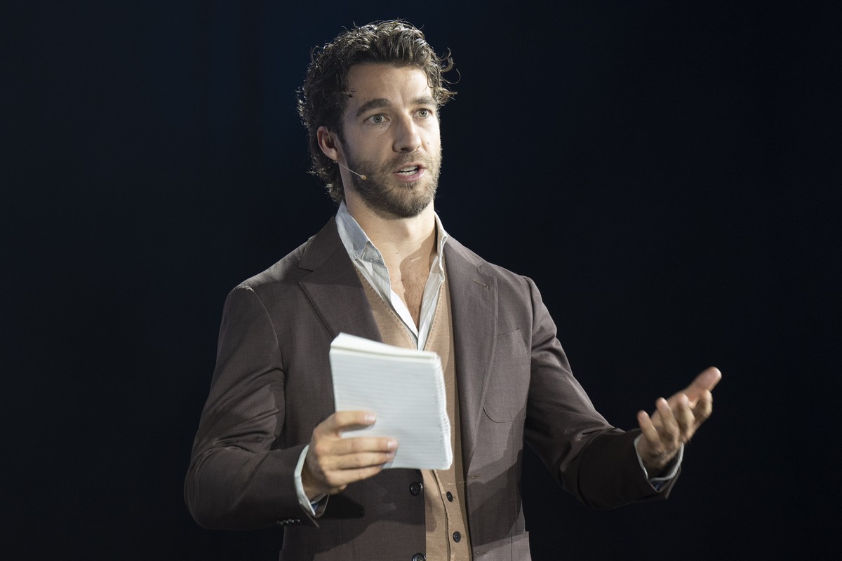 Lorenzo Viotti, Chefdirigent Tokyo Symphony Orchestra, spricht am Swiss Economic Forum, SEF, am Donnerstag, 5. Juni 2025, in Interlaken. (KEYSTONE/Peter Schneider)