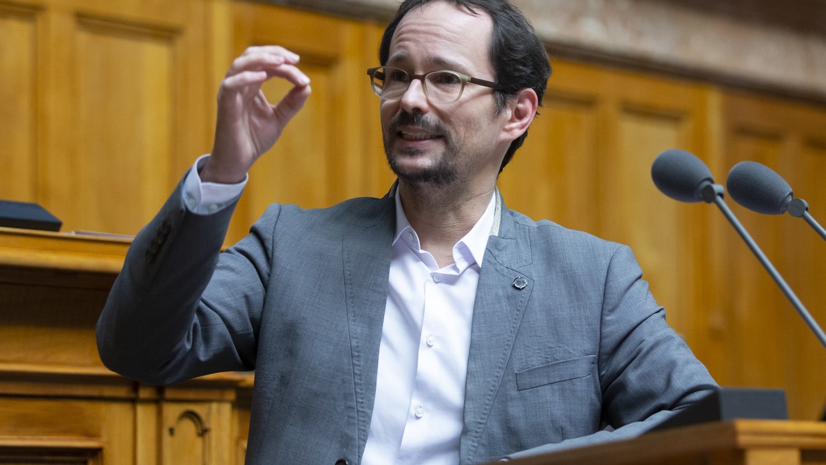 Balthasar Glaettli, GP-ZH, spricht waehrend der Debatte um die Beschaffung neuer Kampfflugzeuge, waehrend der Wintersession der Eidgenoessischen Raete, am Montag, 9. Dezember 2019, im Nationalrat in B ...