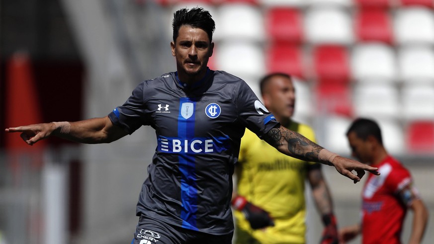 Futbol, Curico Unido vs Universidad Catolica. Decimoquinta fecha, campeonato Nacional 2020. El jugador de Universidad Catolica Fernando Zampedri celebra su gol contra Curico Unido durante el partido d ...