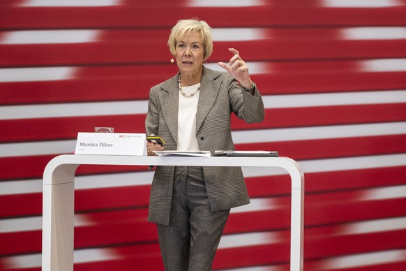 Verwaltungsratspraesidentin Monika Ribar spricht an der Jahresmedienkonferenz der SBB, am Montag, 11. Maerz 2024 am Hauptsitz der SBB in Bern. (KEYSTONE/Alessandro della Valle)
