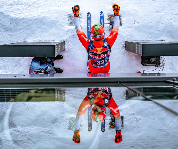 ABD0135_20250121 - KITZB�HEL - �STERREICH: Arnaud Boisset (SUI) w�hrend dem 1. Training f�r die Abfahrt der M�nner am Dienstag, 21. J�nner 2025, anl. des 85. Hahnenkammrennens auf der Streif in Kitzb� ...