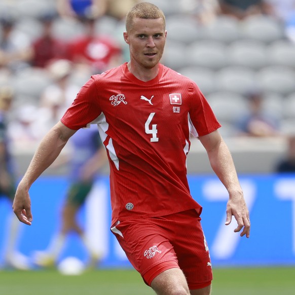 Switzerland's Nico Elvedi in action during a friendly soccer match between Switzerland and Australia at the Snapdragon Stadium in San Diego, California, USA, Saturday, June 6, 2026, ahead of the  ...