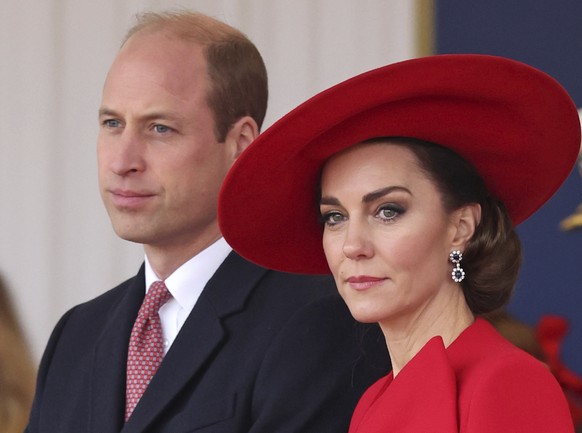 FILE - Britain&#039;s Prince William, left, and Britain&#039;s Kate, Princess of Wales, attend a ceremonial welcome for the President and the First Lady of the Republic of Korea at Horse Guards Parade ...