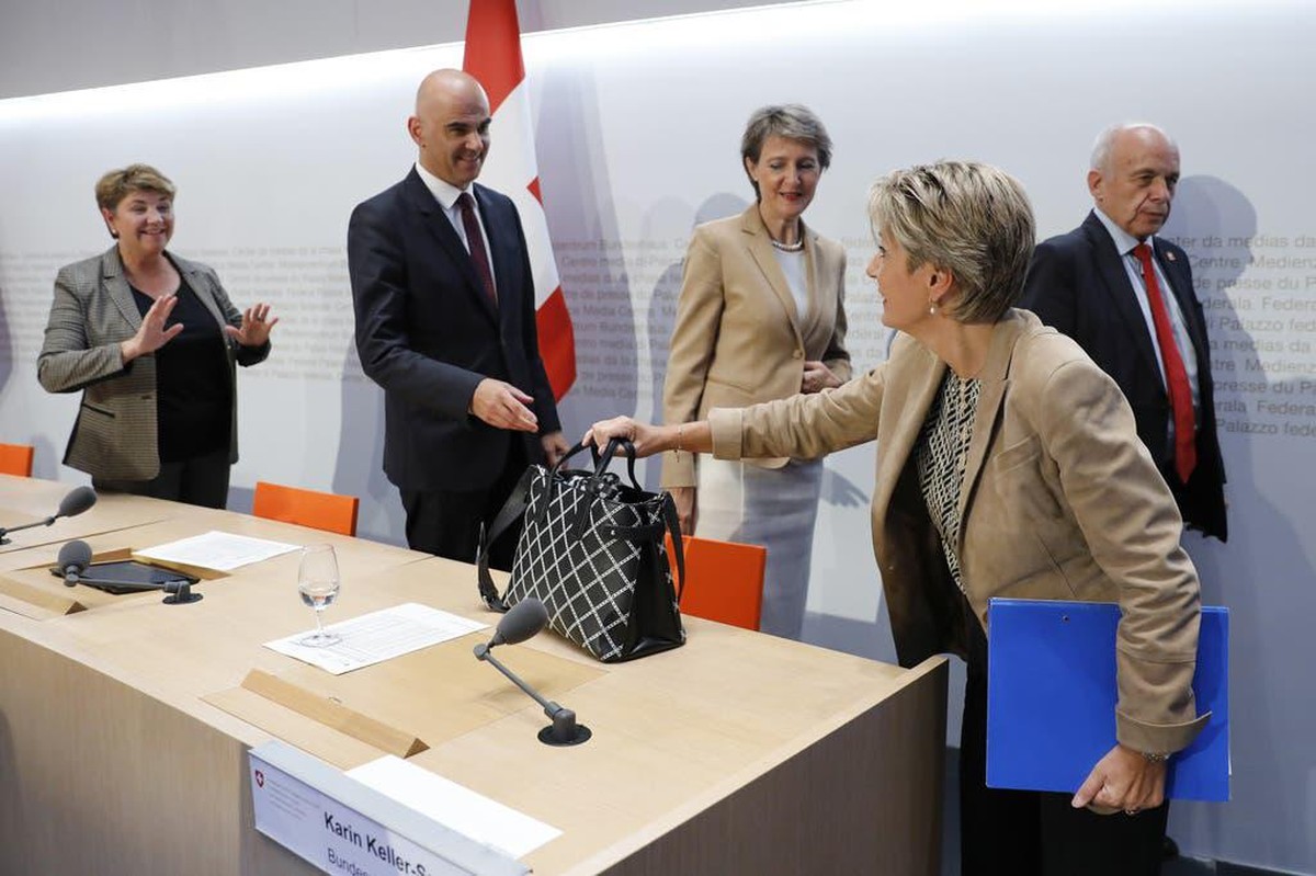 Vier Bundesräte erfuhren erst in letzter Minute vom EU-Angebot (Reihe von links): Viola Amherd, Alain Berset, Simonetta Sommaruga und Ueli Maurer.