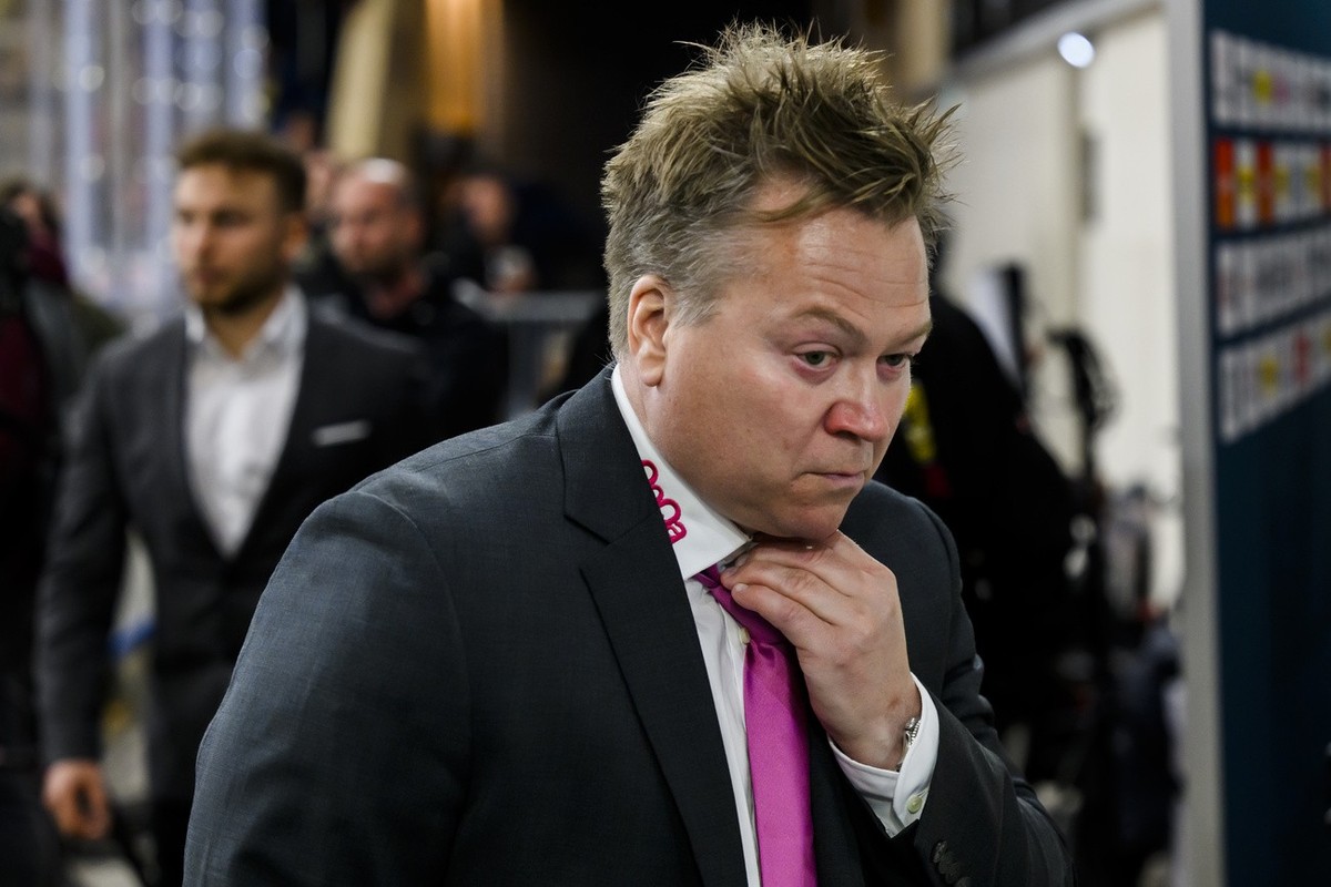 L'entraineur assistant jurassien Petteri Nummelin lors du match du championnat suisse de hockey sur glace de National League entre HC Ajoie et SCL Tigers le mardi 25 octobre 2022 a la patinoire d ...