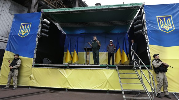 Poroschenko tritt in der umkämpften Hafenstadt Mariupol auf:&nbsp;«Dies ist unser ukrainisches Land und wir werden es niemandem überlassen».