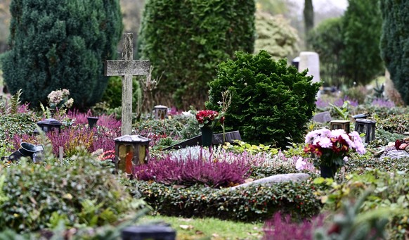 Der Totensonntag oder Ewigkeitssonntag ist in den evangelischen Kirchen in Deutschland und der Schweiz ein Gedenktag f