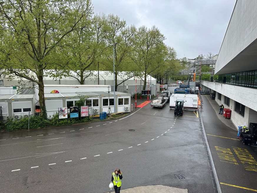 ESC Basel Bühne wird gebaut 17.04.25