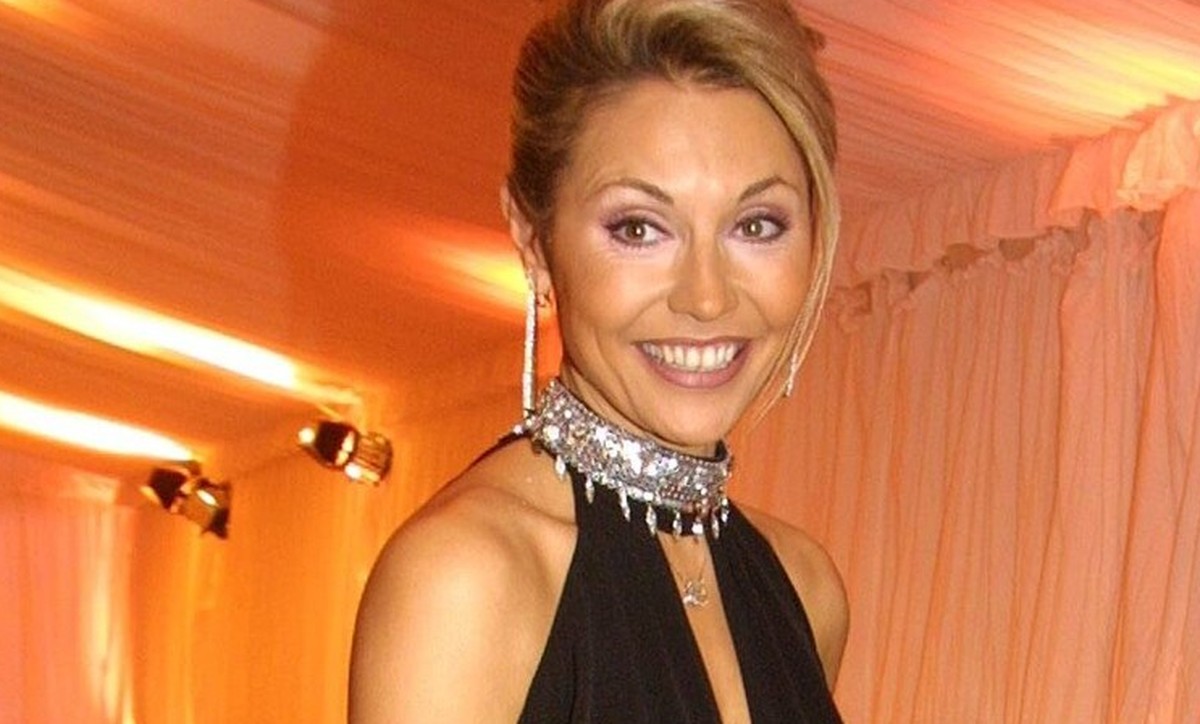 Europaeischer Presse und Funkball 2002 Copyright: IMAGO. Herrmann Thema: Europaeischer Presse-u. Funkball in Berlin mit: Lolita Morena Unter dem Motto: Italien - von Anfang an dabei... fand der diesja ...
