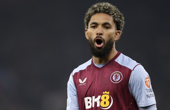 epa11315193 Douglas Luiz of Aston Villa loosk on during the UEFA Europa League semi final, 1st leg match between Aston Villa and Olympiacos Piraeus in Birmingham, Britain, 02 May 2024. EPA/ADAM VAUGHA ...