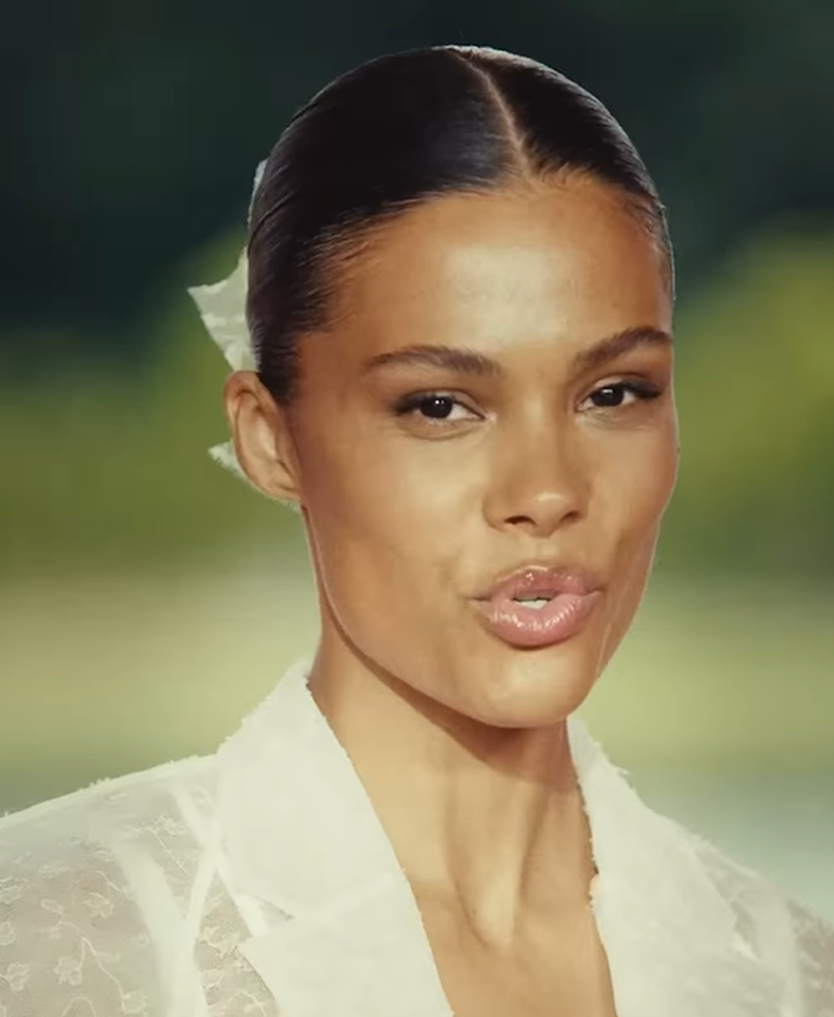 La femme de Vincent Cassel Tina Kunakey aussi a bien réussi l'exercice.