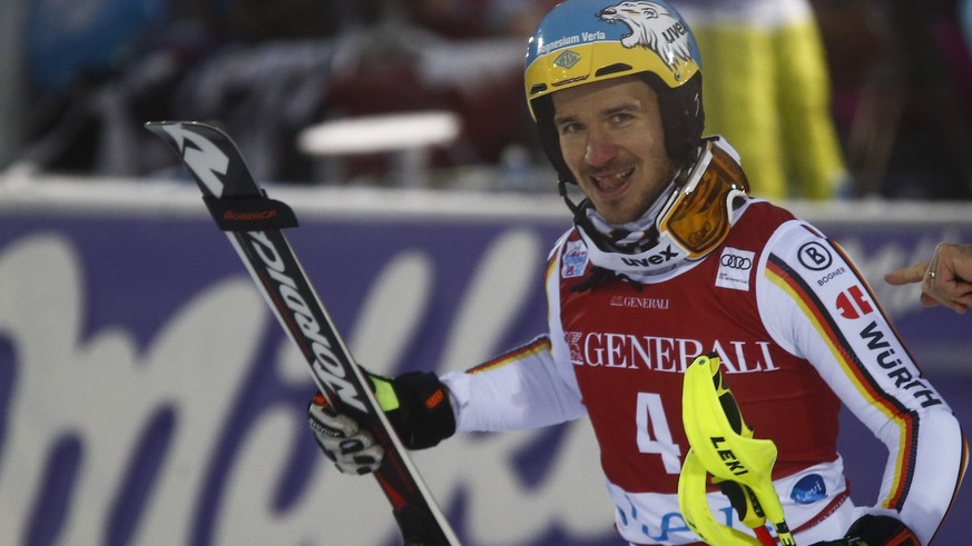 Germany&#039;s Felix Neureuther celebrates in the finish area after winning an alpine ski, men&#039;s World Cup slalom in Levi, Finland, Sunday, Nov. 12, 2017. (AP Photo/Giovanni Auletta)