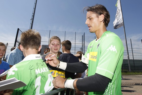 Yann Sommer punktet in Mönchengladbach auf und neben dem Platz.