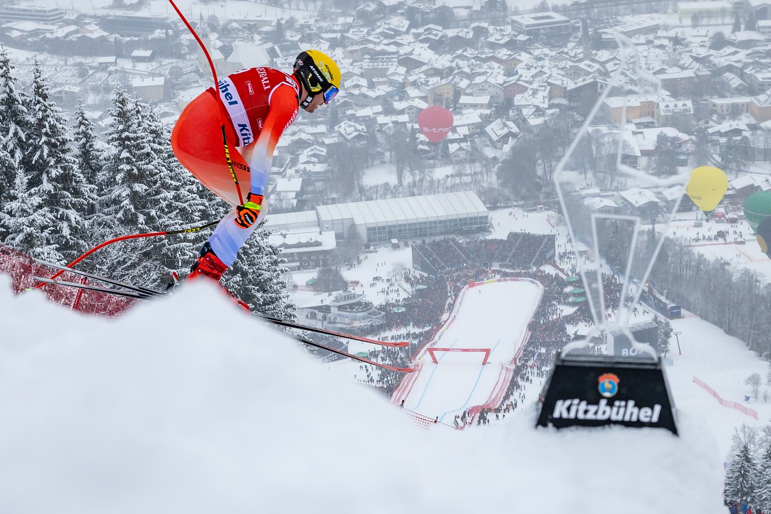 ABD0123_20230120 - KITZB�HEL - �STERREICH: Niels Hintermann (SUI) am Freitag, 20. J�nner 2023 w�hrend der Weltcup-Abfahrt der M�nner, auf der Streif in Kitzb�hel. - FOTO: APA/EXPA/JOHANN GRODER