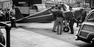 «Hold my beer ...» – der Pilot, der betrunken in New York City landete. Zwei Mal