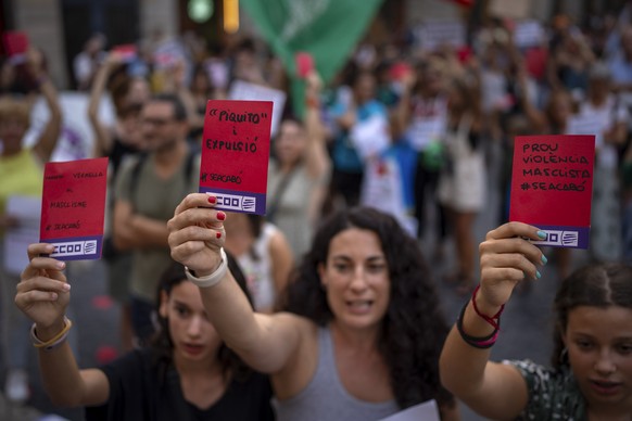 Demonstrators gather during a protest against the president of the Spanish football federation Luis Rubiales and in support of the Spanish national women's football player Jenni Hermoso in Barcelona, ​​...