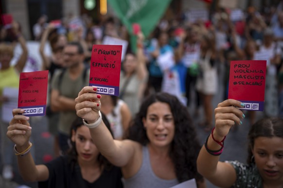 Demonstrators gather during a protest against the President of Spain&#039;s soccer federation Luis Rubiales and to support Spain&#039;s national women&#039;s soccer player Jenni Hermoso in Barcelona,  ...