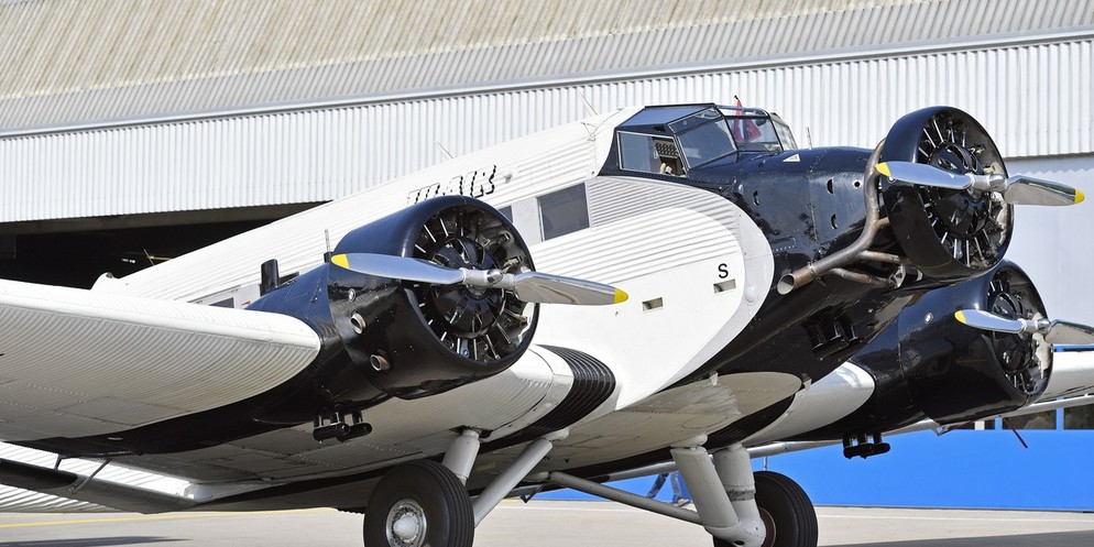 Die grosse Hoffnung der Ju-Air in Dübendorf war es, die Ju-52 wieder in die Luft zu bringen. Eine Firma mit Sitz in St. Gallen sollte das historische Flugzeug flugtauglich machen. Nach immensen Invest ...