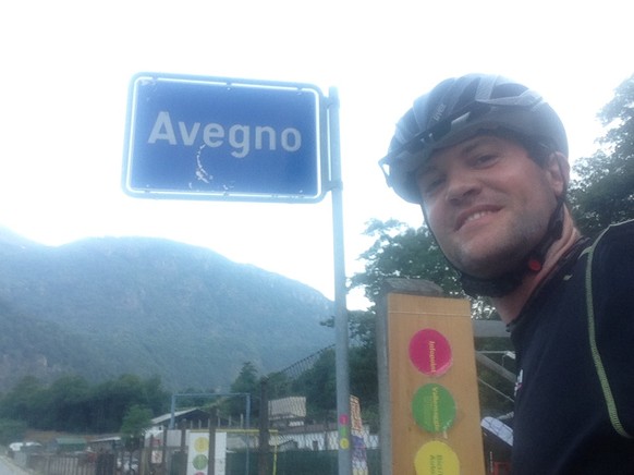 Angefangen hatte die 17. Etappe in Intragna. Von wo ich ins Maggia-Tal abbiege und notiere Gemeinde 185 der 2324: Avegno.
