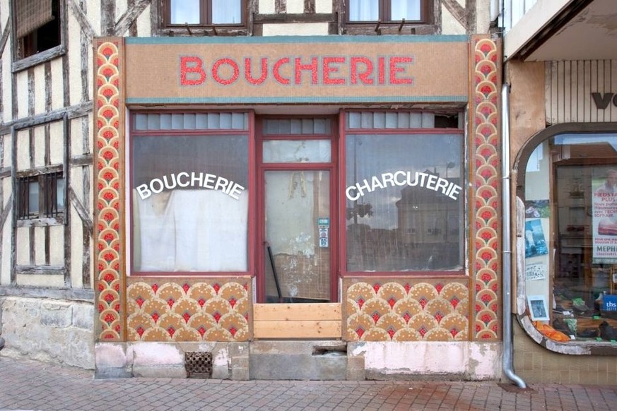 Weird France! Skurrile Gebäude und Strassenattraktionen in Frankreich. https://www.archive-arn.fr/