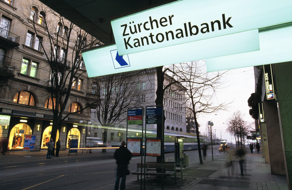 Die Haltestelle «Börsenstrasse» wurde 2018 zu «Kantonalbank» umbenannt.