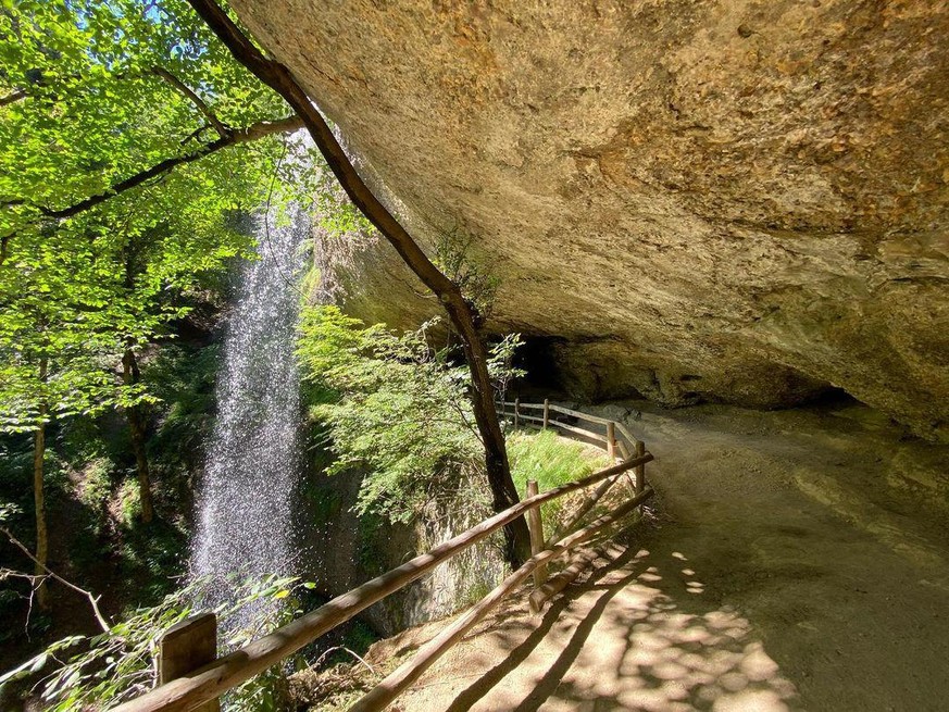 Mondmilchgubel, Brandenfelshöhle