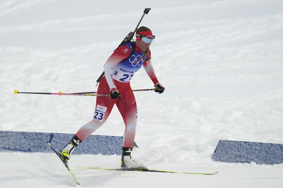 Lena Haecki of Switzerland skis during the women&#039;s 10-kilometer pursuit race at the 2022 Winter Olympics, Sunday, Feb. 13, 2022, in Zhangjiakou, China. (AP Photo/Kirsty Wigglesworth)