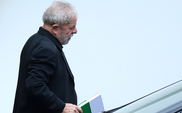 Brasiliens Ex-Präsident Lula da Silva droht eine Anklage unter anderem wegen Geldwäscherei .<br data-editable="remove">