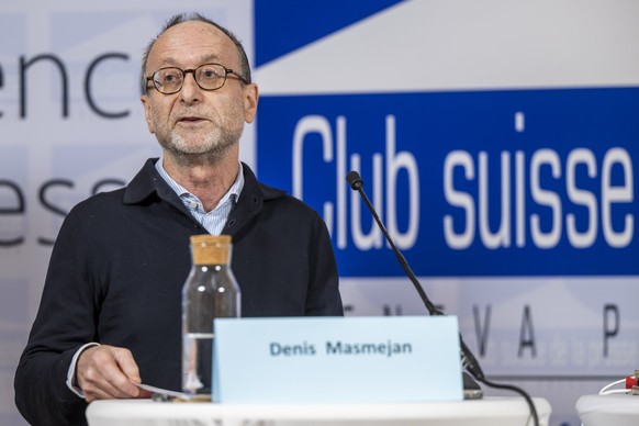 Denis Masmejan, Secretaire general de Reporters sans frontieres (RSF) Suisse, s'exprime et s'engage pour le service public et sur le "Non a la reduction de moitie de la SSR", Non a ...