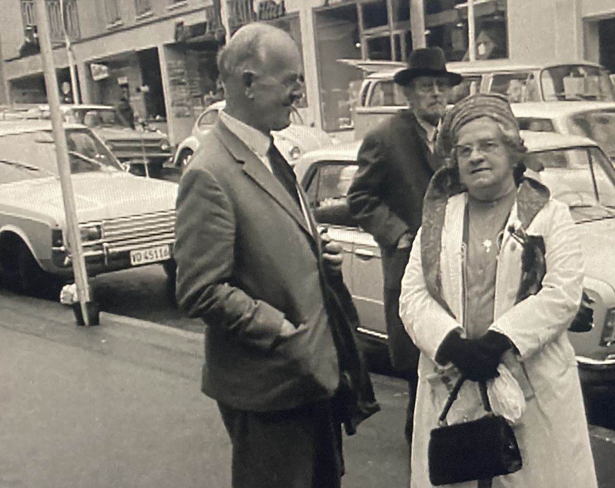 Des Montreusiens dans les années 60.