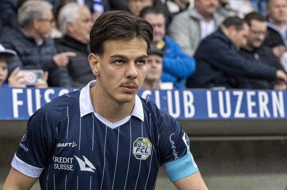 Der Spieler des FC Luzern, Ardon Jashari vor dem Super League Meisterschaftsspiel zwischen dem FC Luzern und dem Servette FC vom Sonntag, 17. Maerz 2024 in Luzern. (KEYSTONE/Urs Flueeler)