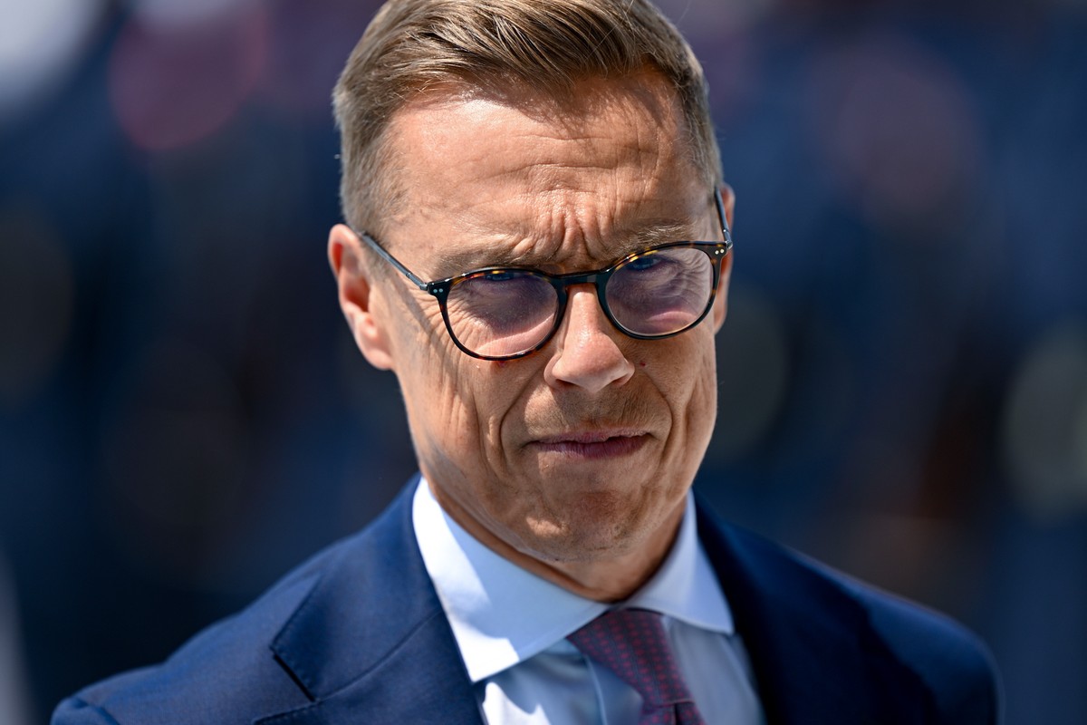 epa13094018 President of Finland Alexander Stubb arrives at Esenboga Airport ahead of the 2026 NATO Heads of State and Government Summit in Ankara, Turkiye, 07 July 2026. The summit will take place on ...