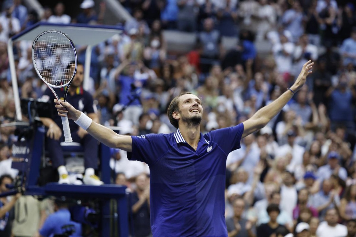 epa09464579 Daniil Medvedev of Russia reacts after defeating Novak Djokovic of Serbia during their men's final match on the fourteenth day of the US Open Tennis Championships at the USTA National ...