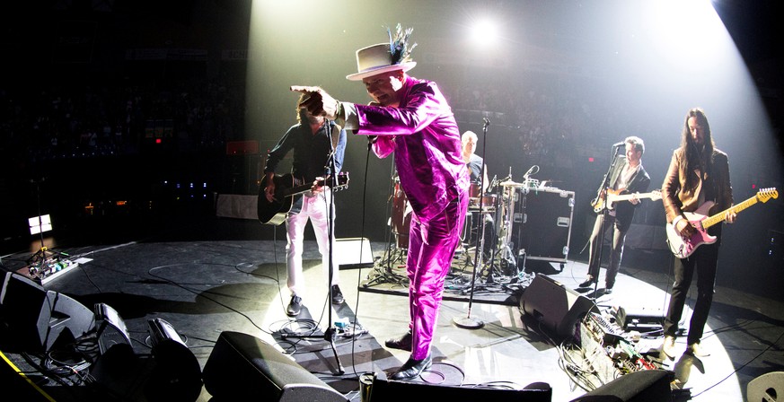 Tragically Hip lead singer Gord Downie performs with band members Paul Langlois, Gord Sinclair, Johnny Fay and Rob Baker at the Save-on-Foods Memorial Centre to kick off the band&#039;s latest &quot;M ...